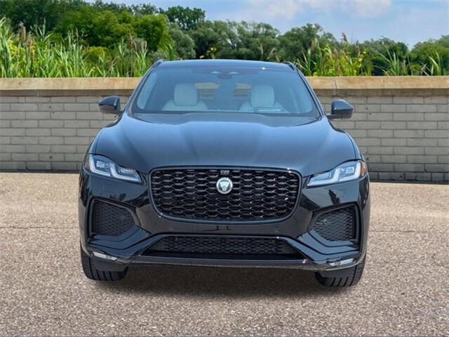 2026 Jaguar F-PACE P400 R-Dynamic S photo 2