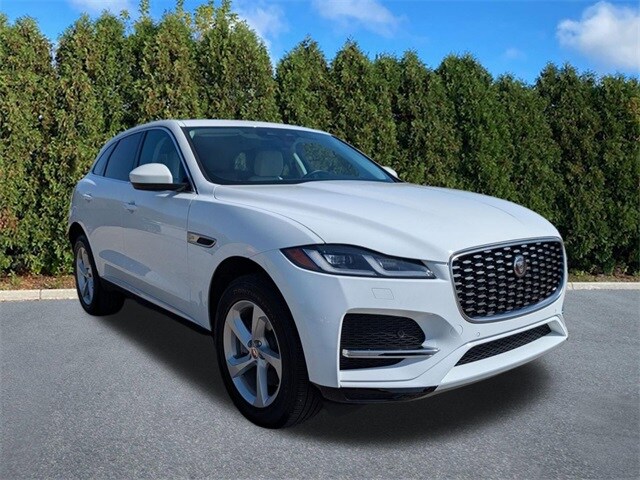 2023 Jaguar F-PACE P250 S photo 3