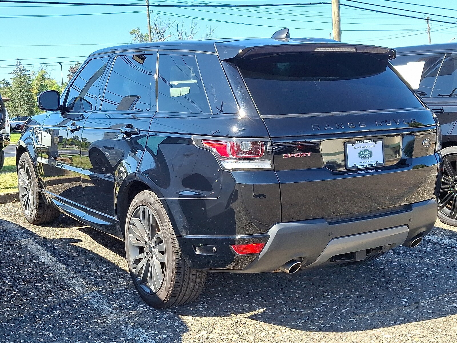 2017 Land Rover Range Rover HSE photo 4