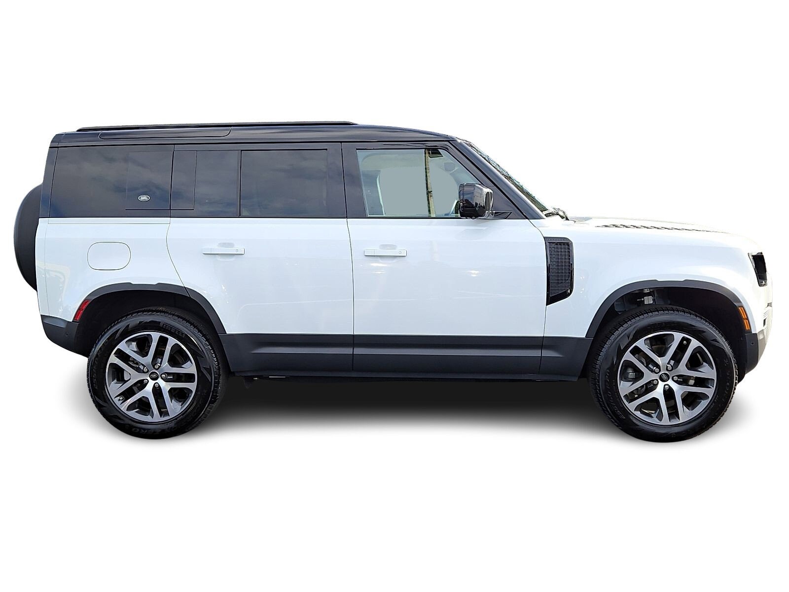 2024 Land Rover Defender S 110 photo 4