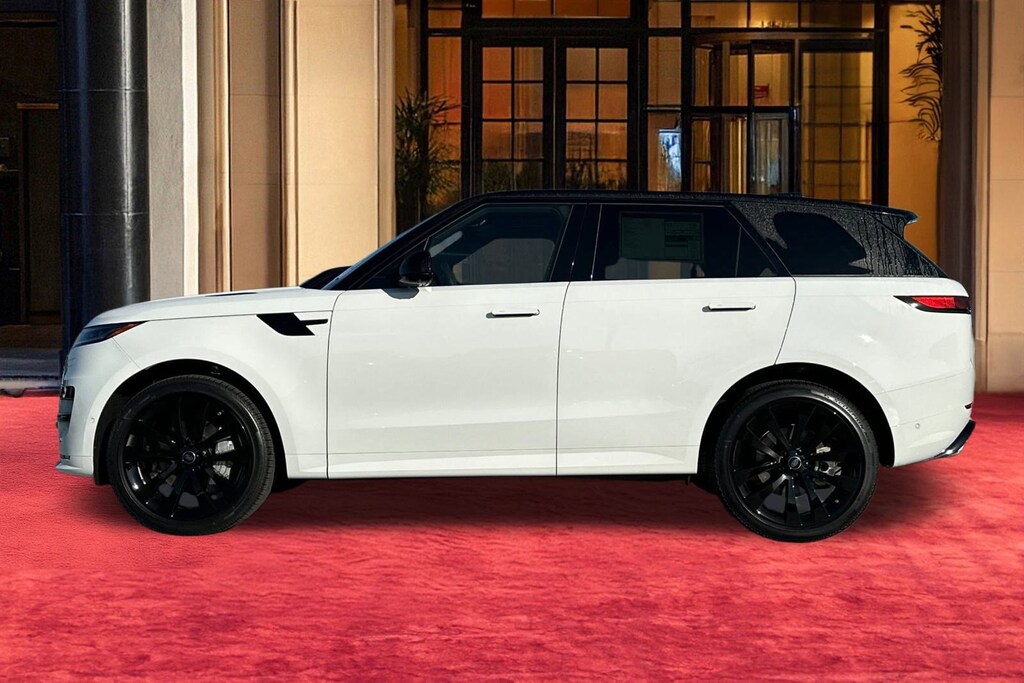New 2025 Land Rover Range Rover Sport P400 Dynamic SE SUV
