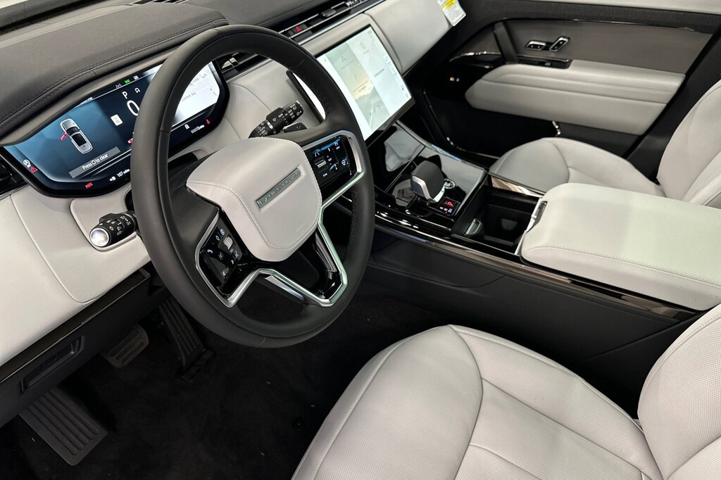 New 2026 Land Rover Range Rover Sport P360 SE SUV