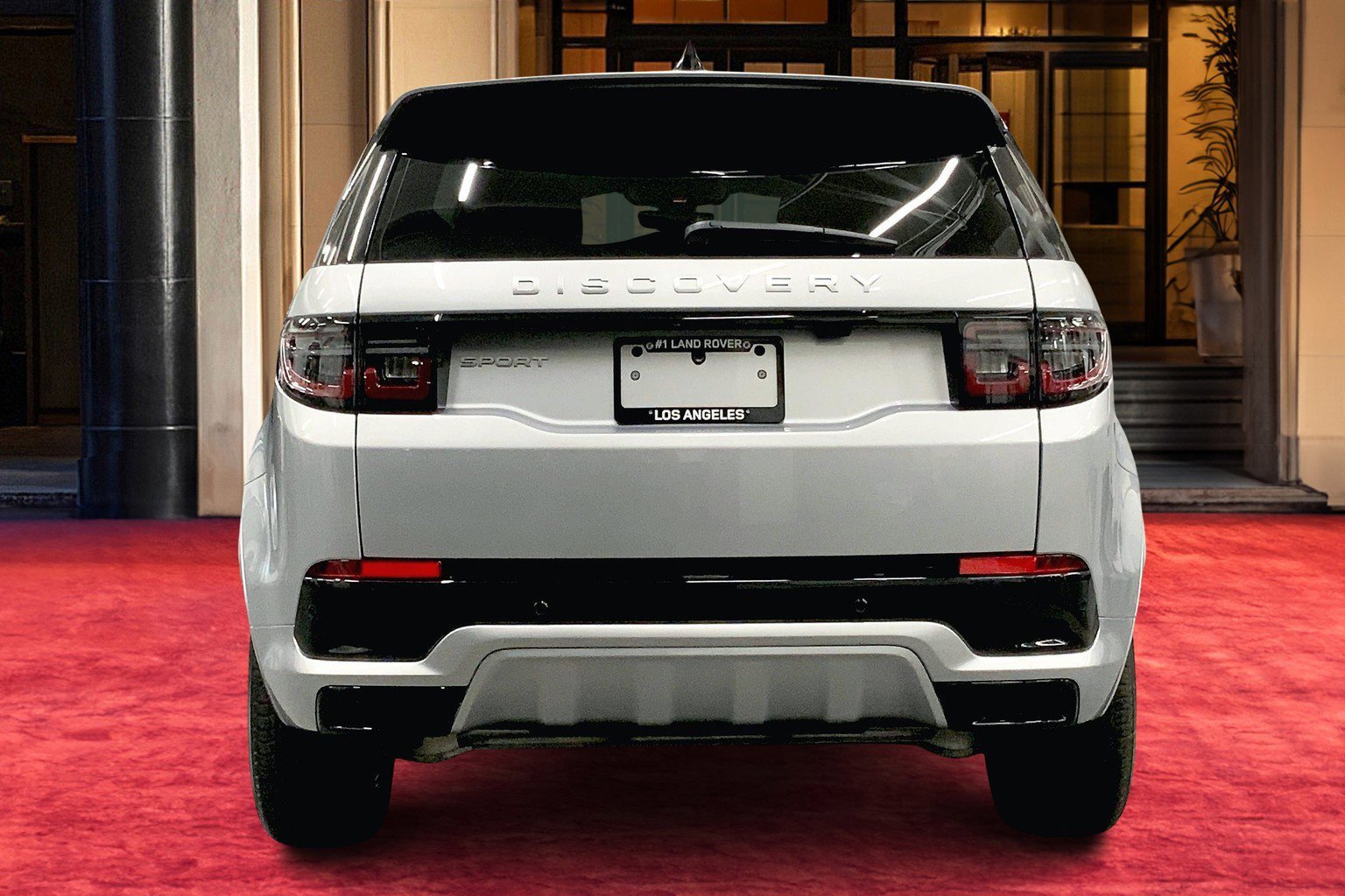 2025 Land Rover Discovery Sport S photo 2