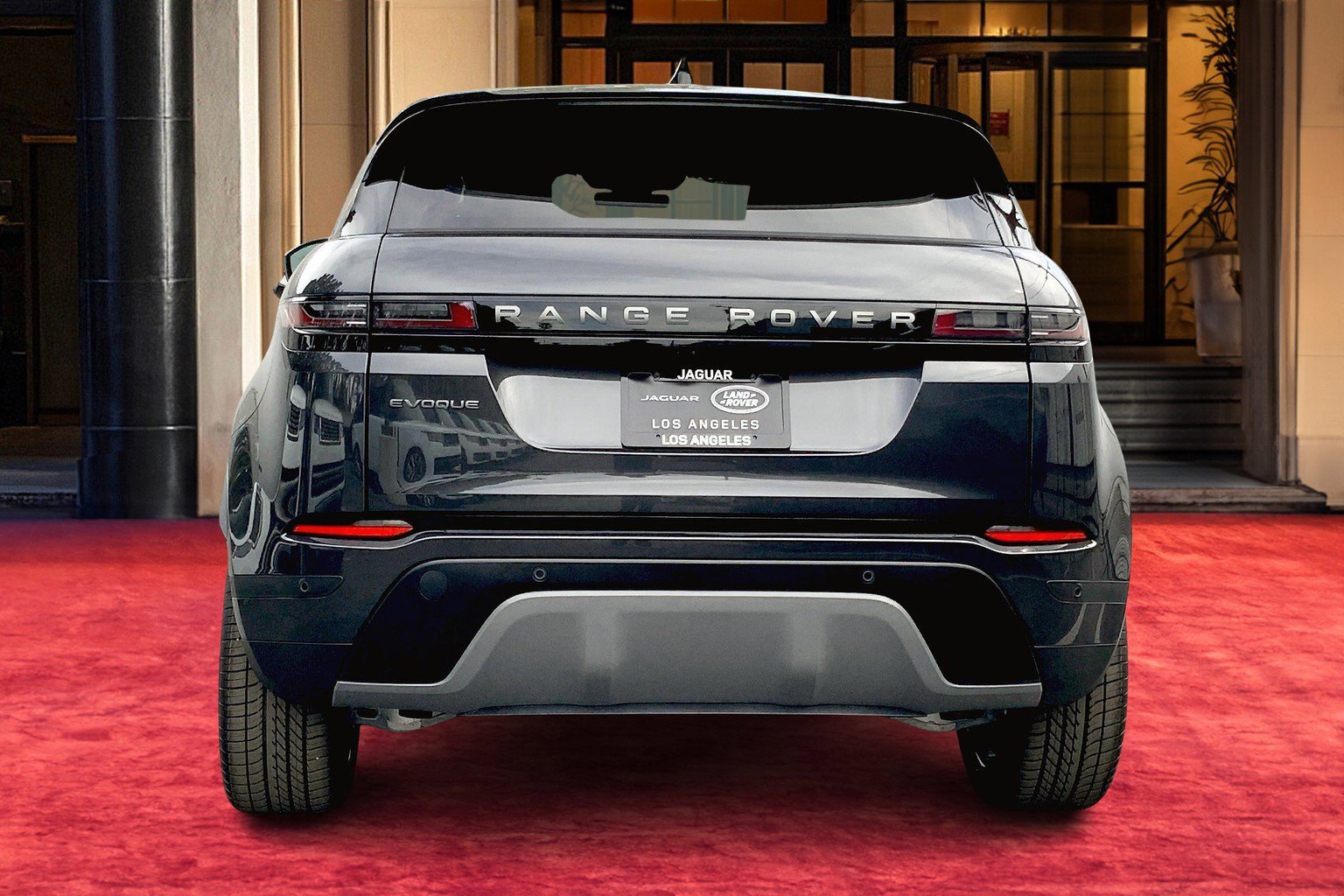 2026 Land Rover Range Rover Evoque S photo 3