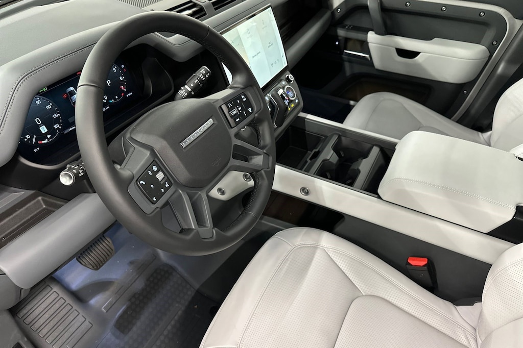 New 2026 Land Rover Defender 110 X-Dynamic SE SUV