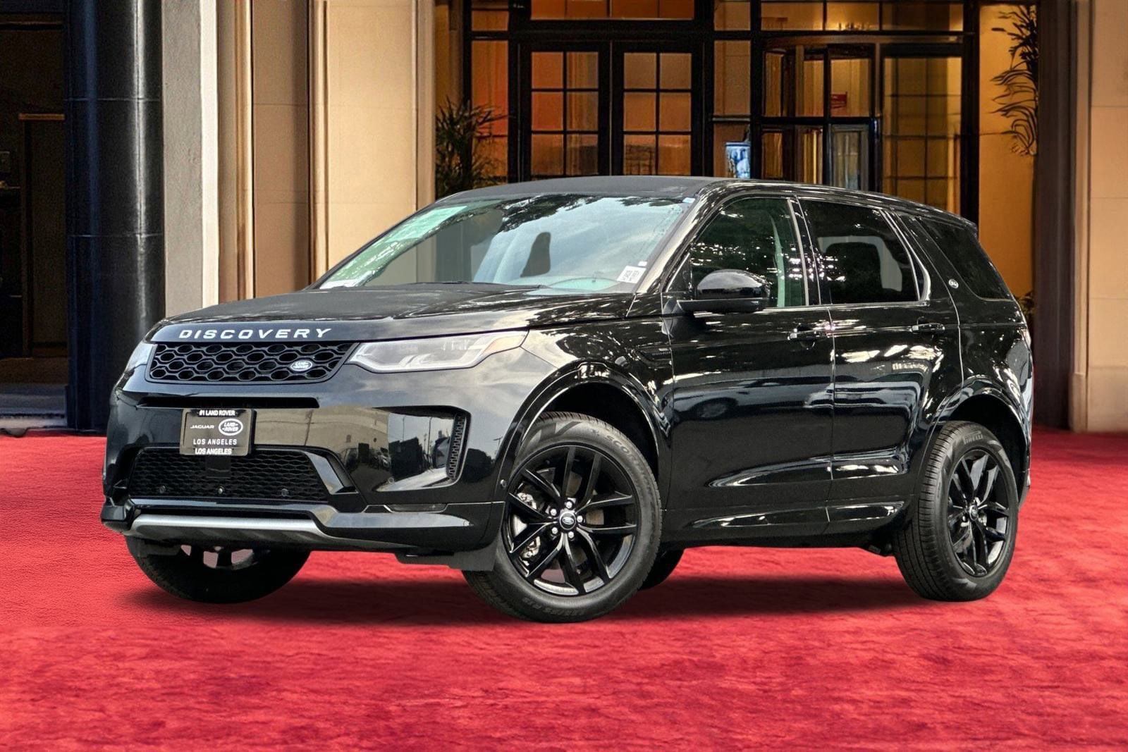 2024 Land Rover Discovery Sport S's photo
