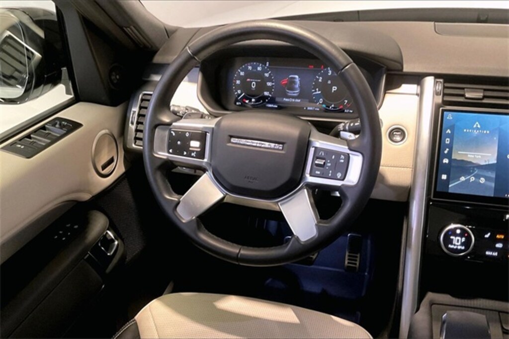 Used 2023 Land Rover Discovery S R-Dynamic SUV