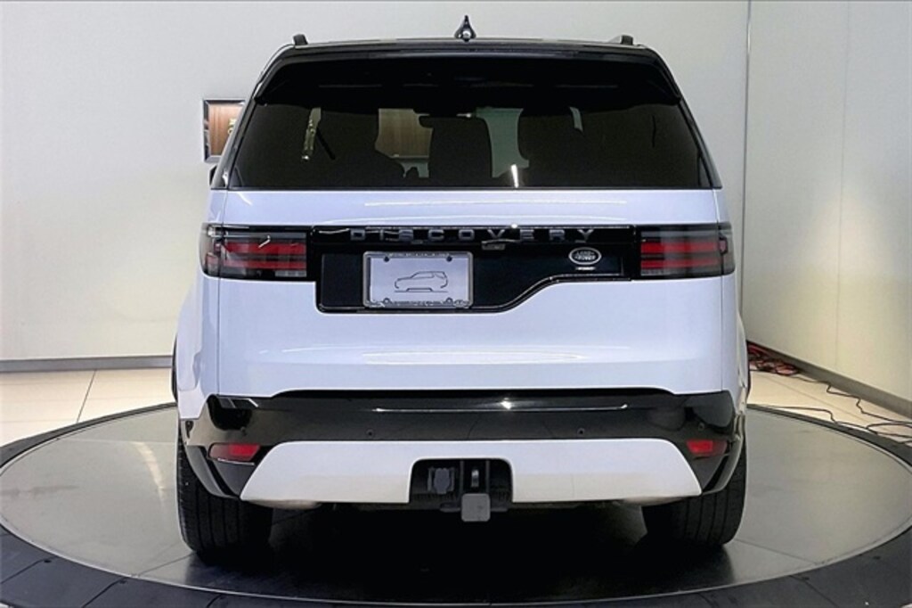 Used 2023 Land Rover Discovery S R-Dynamic SUV