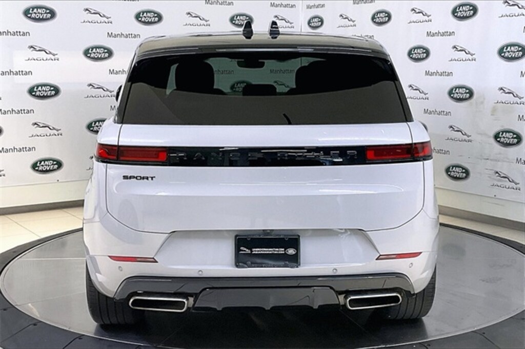 Used 2025 Land Rover Range Rover Sport Plug-in Hybrid Dynamic SE SUV