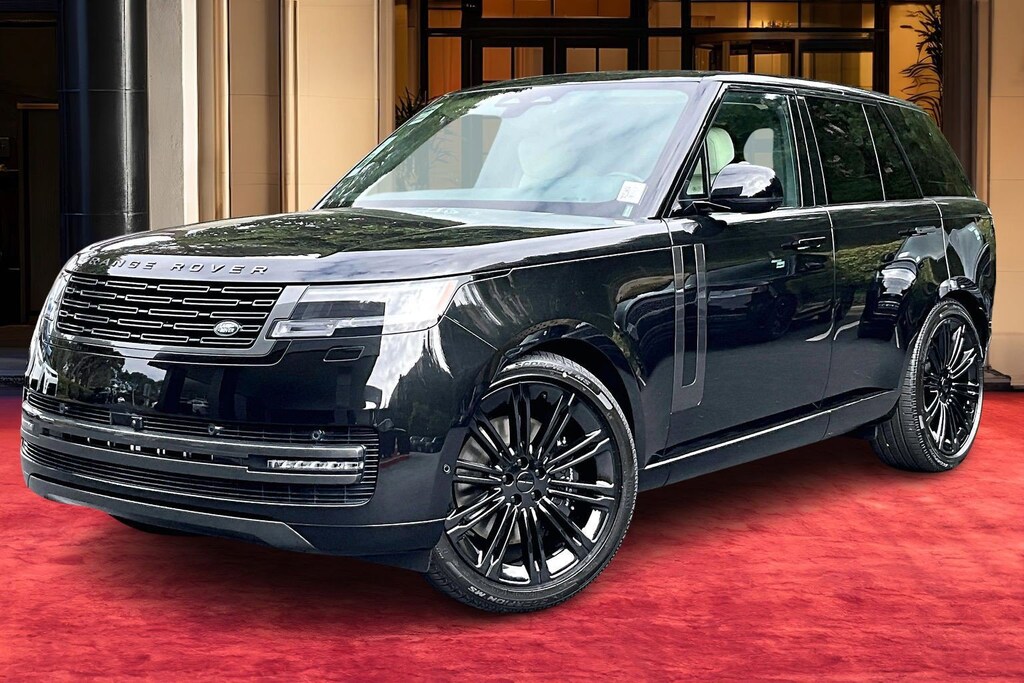 New 2026 Land Rover Range Rover P530 SE SUV