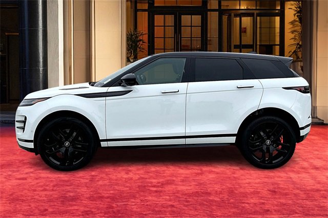 2026 Land Rover Range Rover Evoque Dynamic SE photo 2