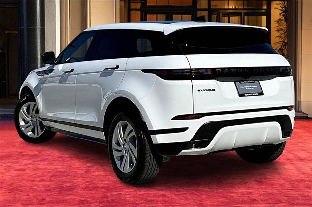 2026 Land Rover Range Rover Evoque Dynamic SE photo 2