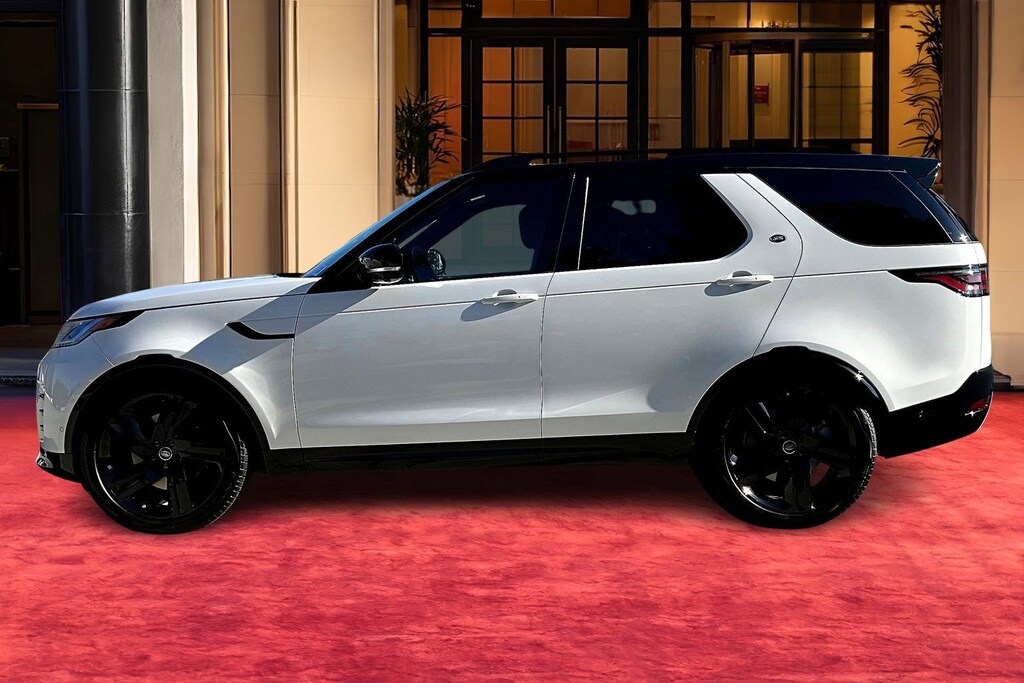New 2026 Land Rover Discovery Tempest Edition SUV