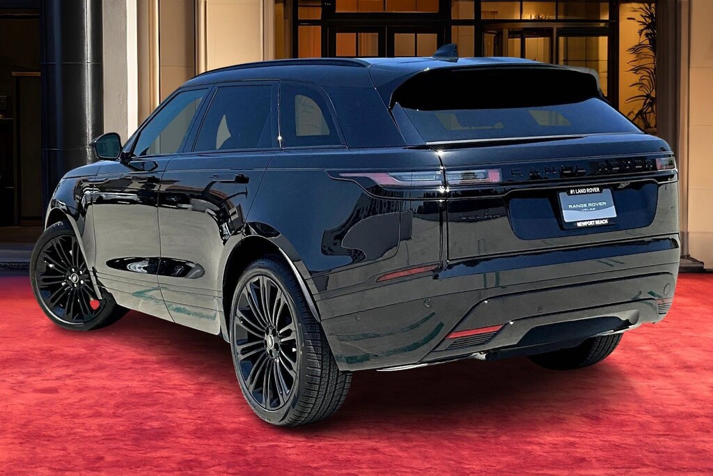 New 2026 Land Rover Range Rover Velar P250 Dynamic SE SUV