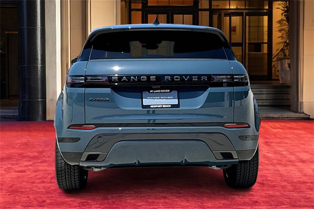 2026 Land Rover Range Rover Evoque Dynamic SE photo 4