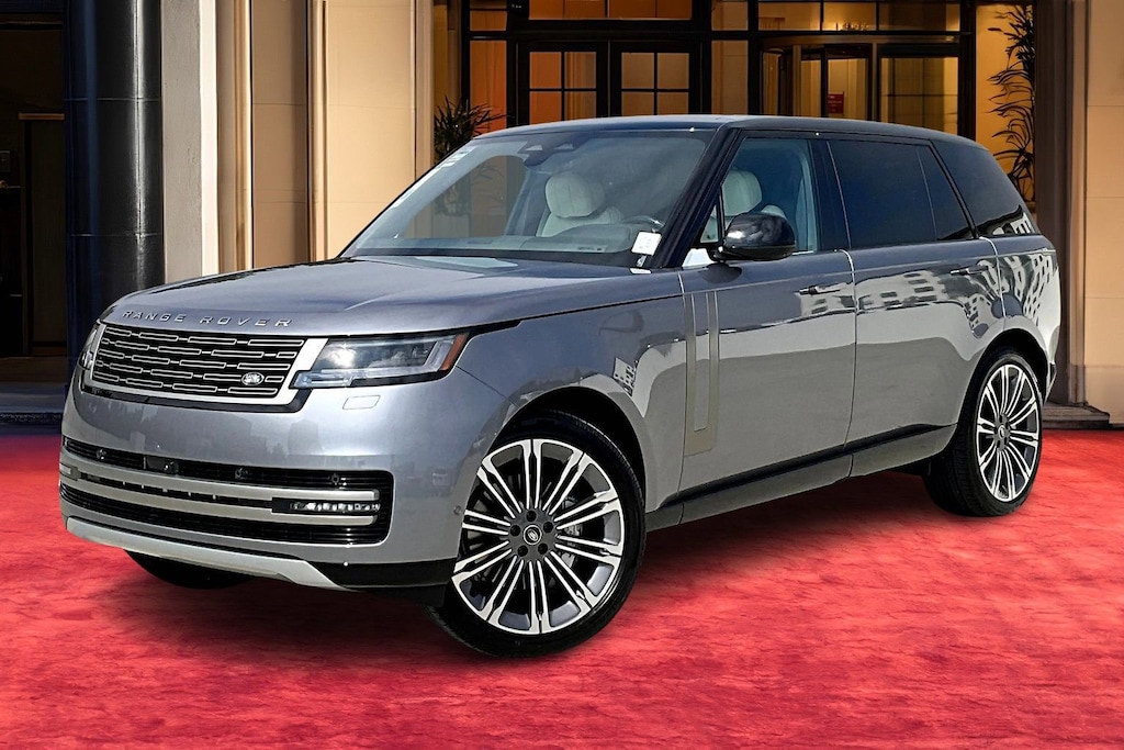 New 2025 Land Rover Range Rover P400 SE 7 Seat SUV