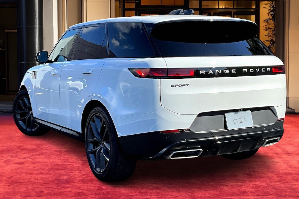 New 2025 Land Rover Range Rover Sport P360 SE SUV