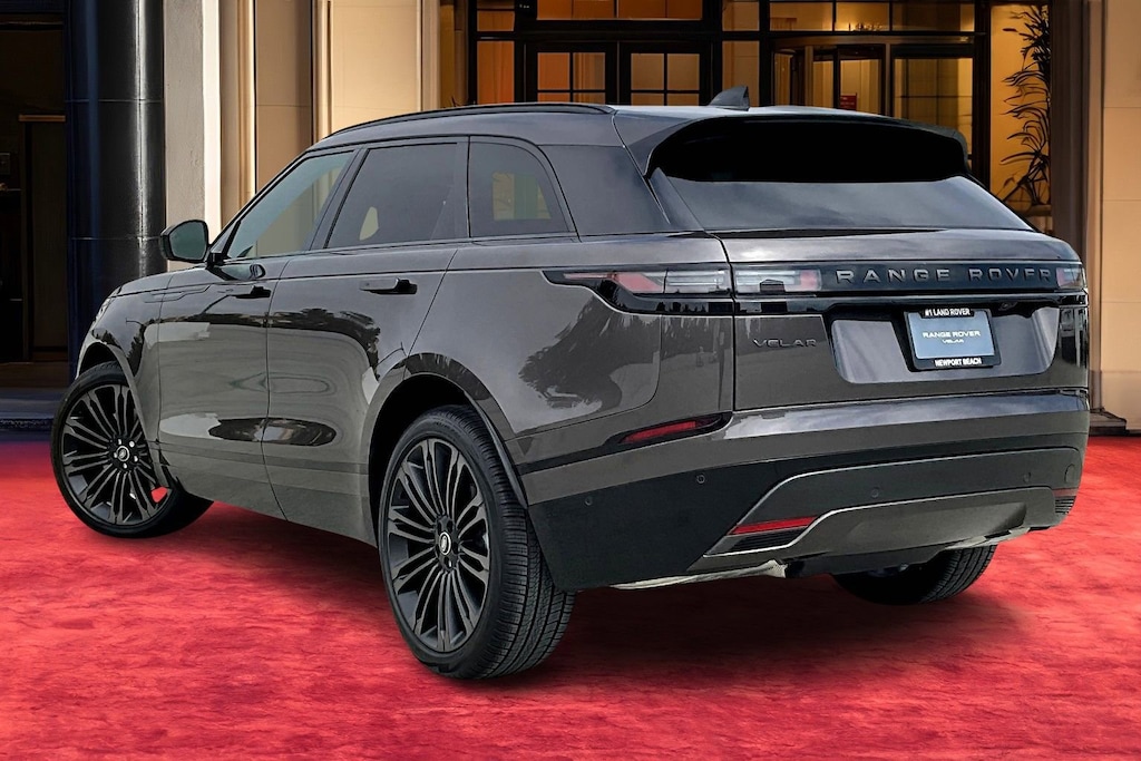 New 2026 Land Rover Range Rover Velar P250 Dynamic SE SUV