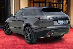2026 Land Rover Range Rover Velar P250 Dynamic SE SUV