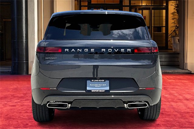 2025 Land Rover Range Rover Sport P360 SE photo 4