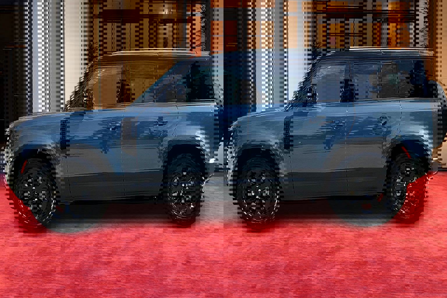 2026 Land Rover Defender 110 S photo 2