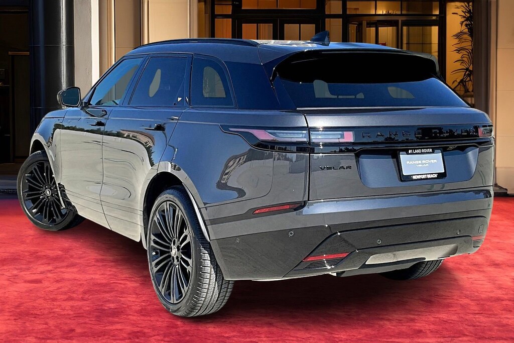 New 2026 Land Rover Range Rover Velar P250 Dynamic SE SUV