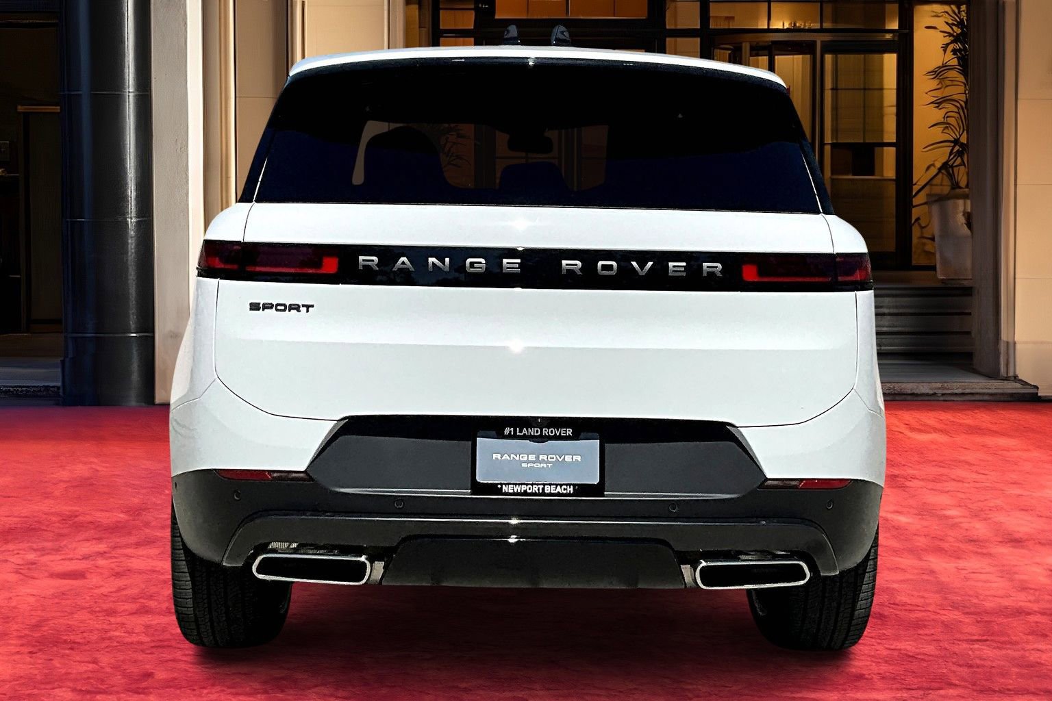 2025 Land Rover Range Rover Sport P360 SE photo 4