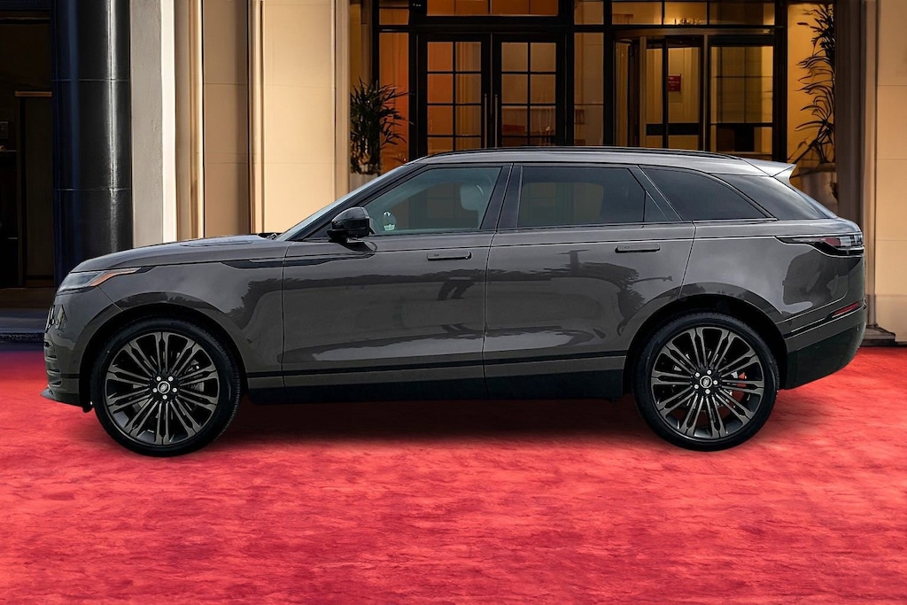 New 2026 Land Rover Range Rover Velar P250 Dynamic SE SUV