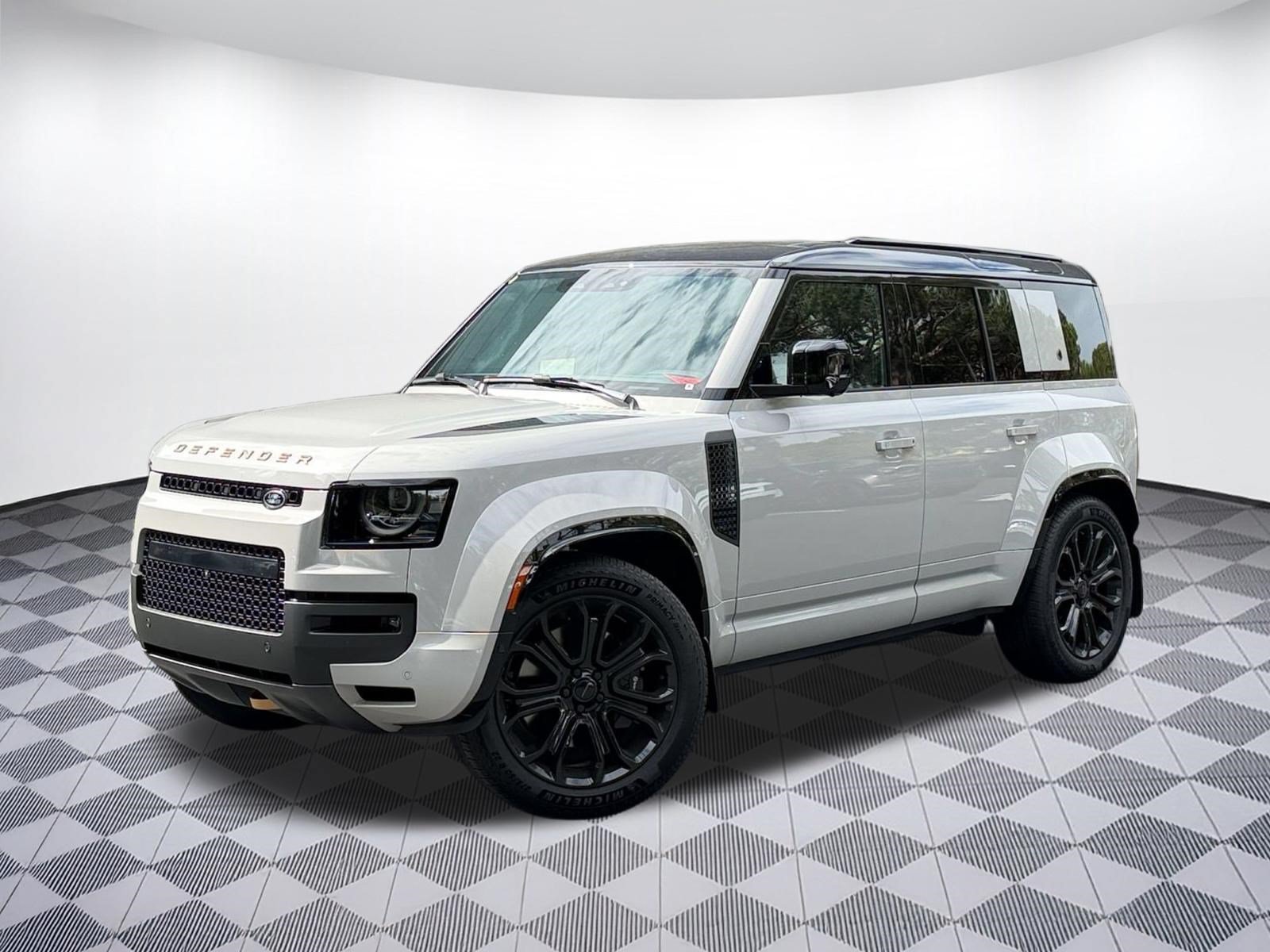 2026 Land Rover Defender 110