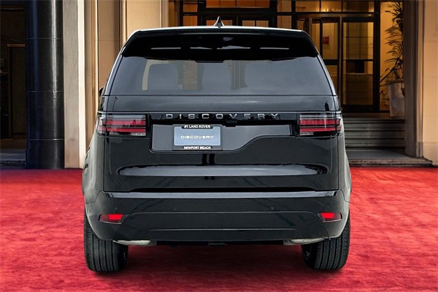 2025 Land Rover Discovery P360 Dynamic SE photo 4