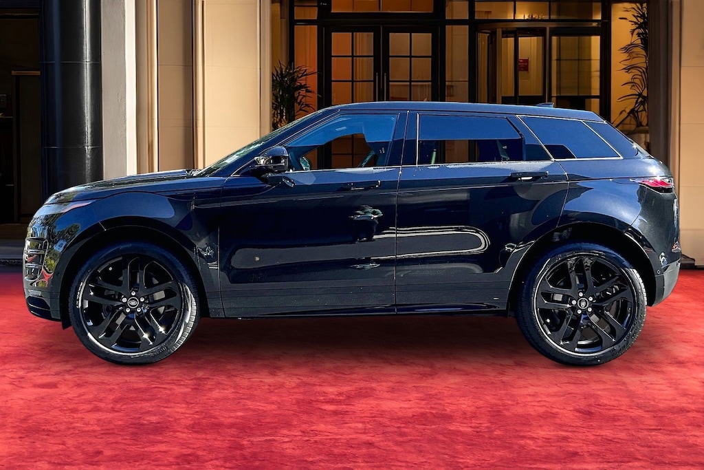 New 2026 Land Rover Range Rover Evoque Dynamic SE SUV