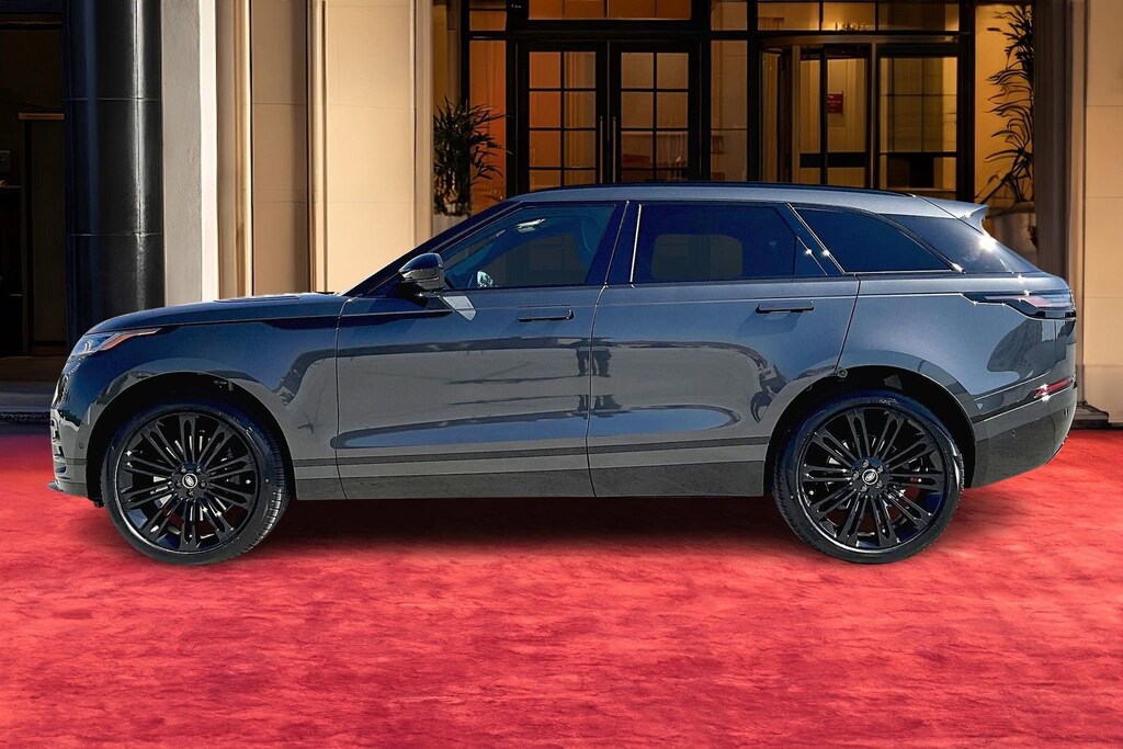 New 2026 Land Rover Range Rover Velar P250 Dynamic SE SUV