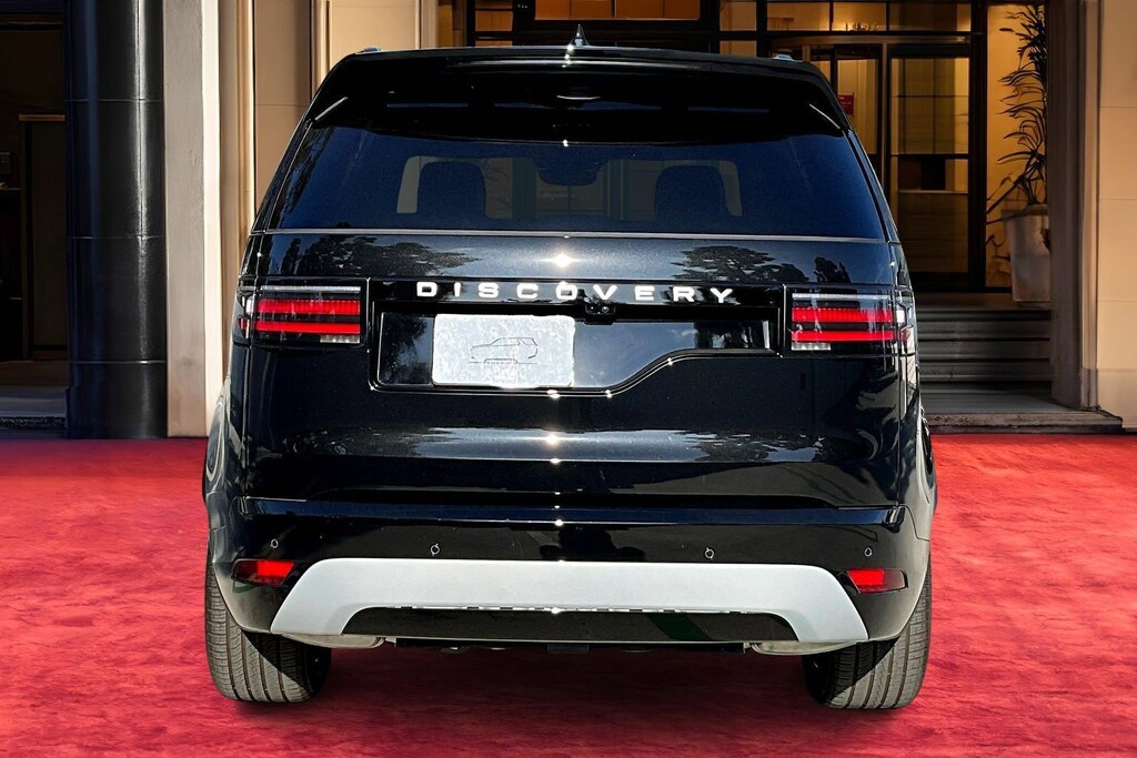 New 2026 Land Rover Discovery Tempest Edition SUV