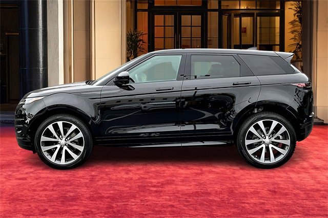 2026 Land Rover Range Rover Evoque Dynamic SE photo 3