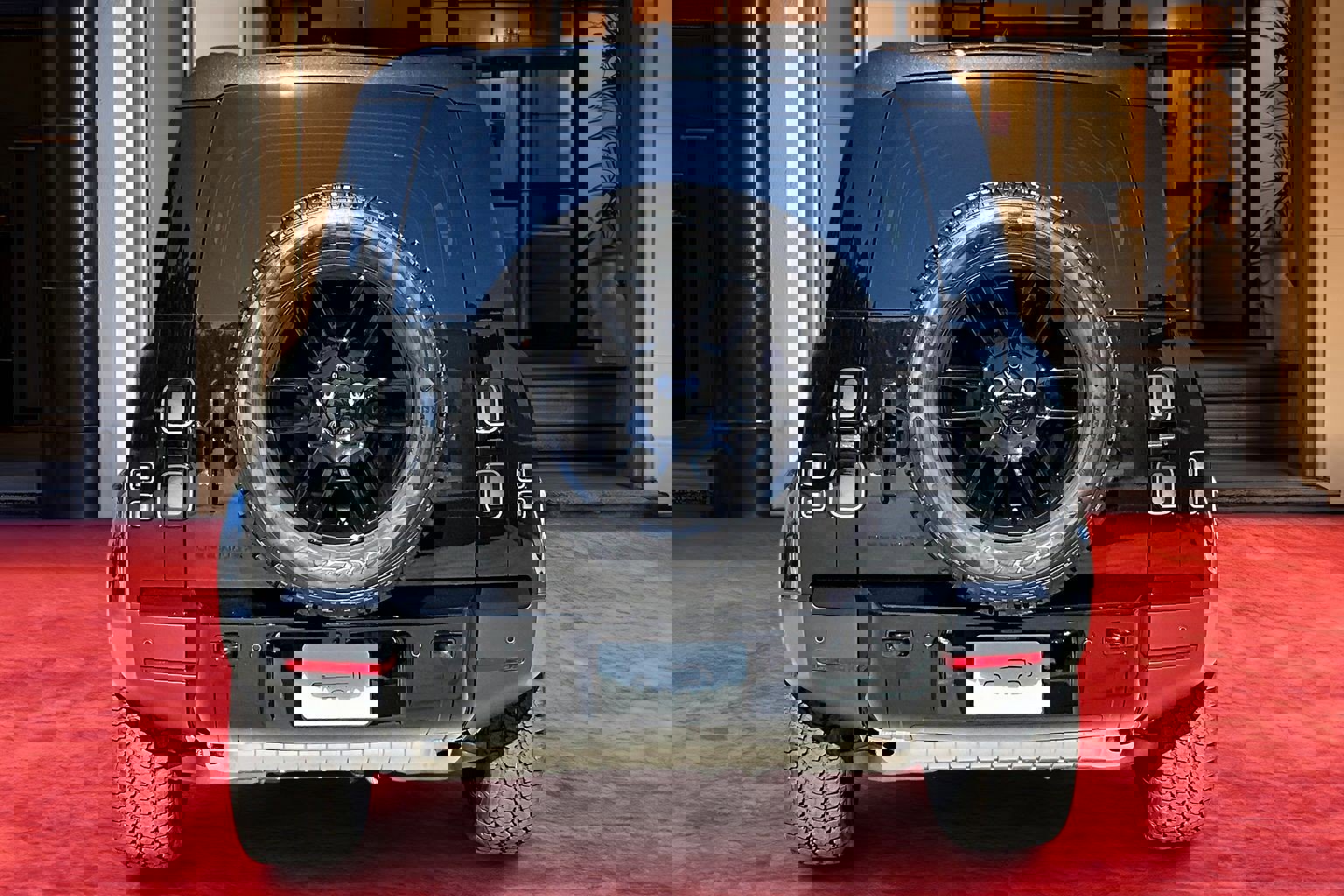 2026 Land Rover Defender 110 S photo 2