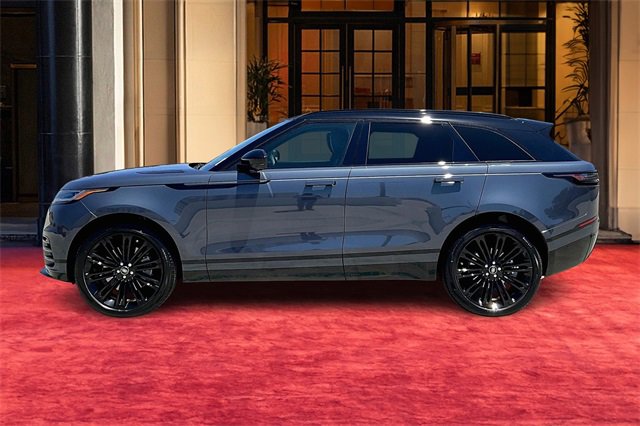 2026 Land Rover Range Rover Velar P250 Dynamic SE photo 2