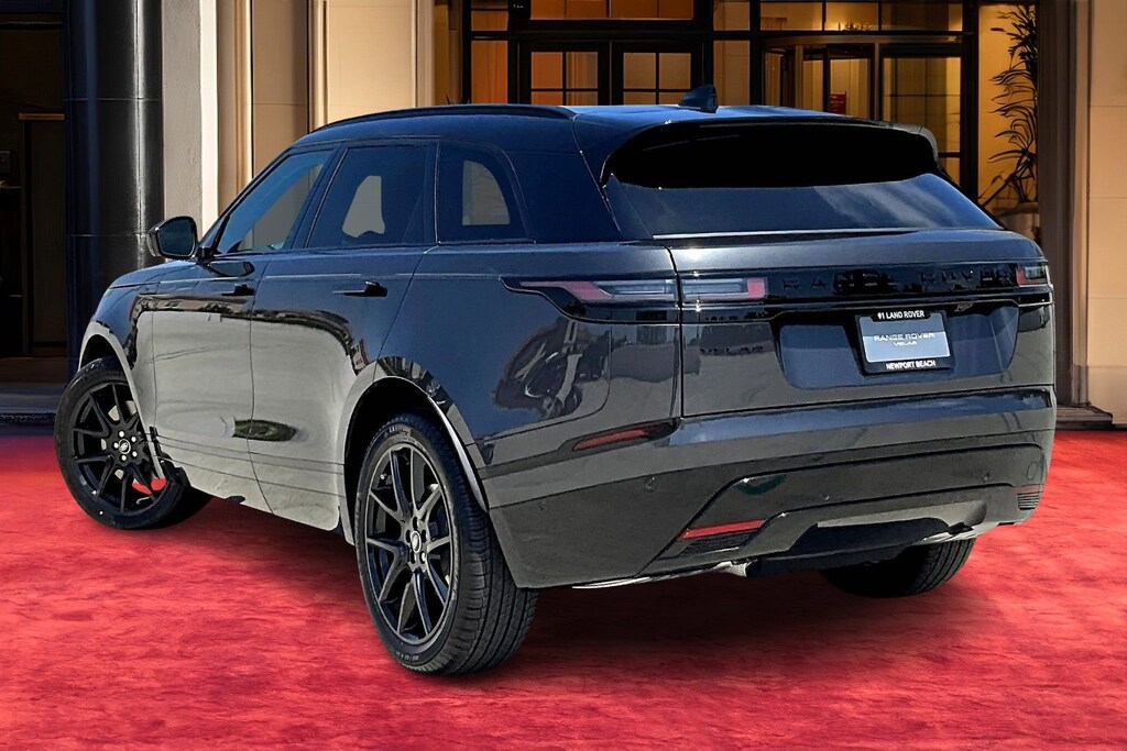 New 2026 Land Rover Range Rover Velar P250 Dynamic SE SUV