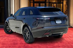2026 Land Rover Range Rover Velar P250 Dynamic SE SUV