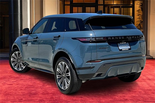 2026 Land Rover Range Rover Evoque Dynamic SE photo 2