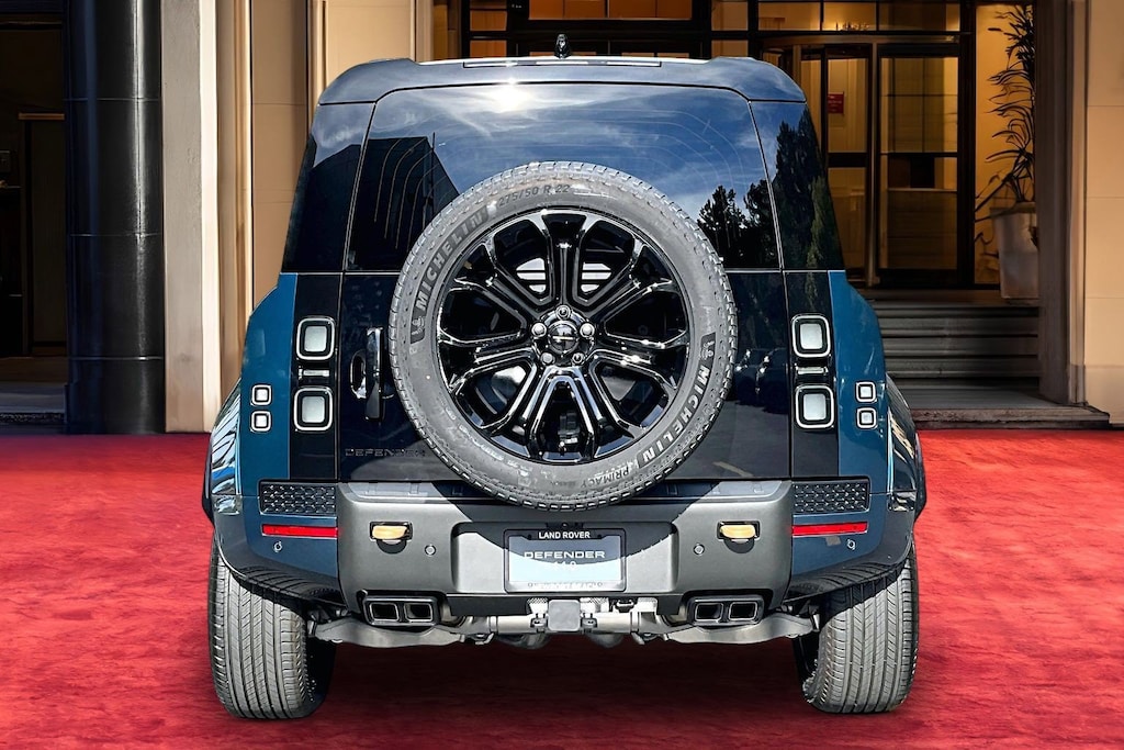 New 2026 Land Rover Defender 110 OCTA SUV