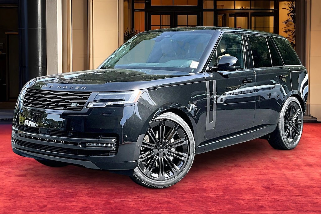 New 2026 Land Rover Range Rover P400 SE SUV