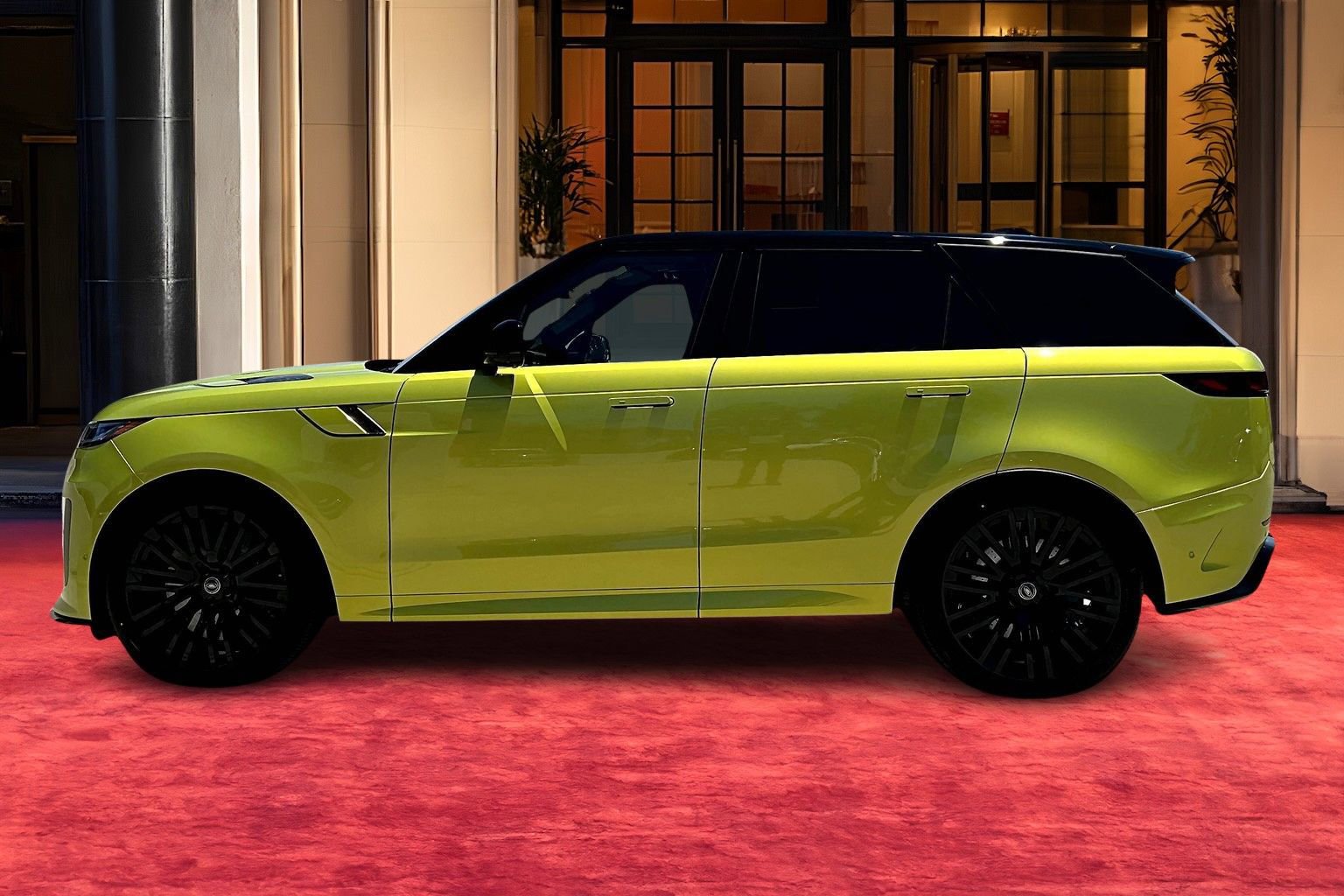 2025 Land Rover Range Rover Sport photo 3