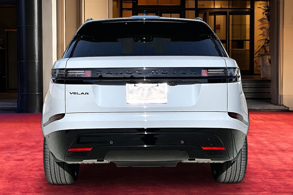 New 2026 Land Rover Range Rover Velar P400 Dynamic SE SUV