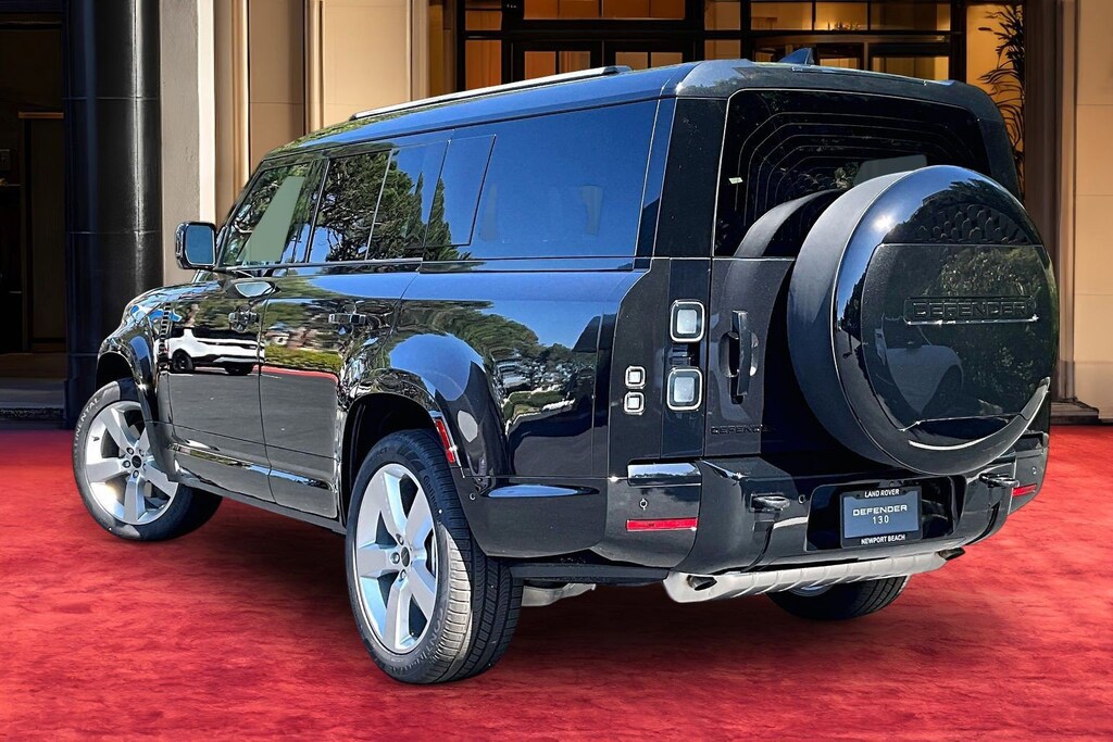 New 2026 Land Rover Defender 130 X-Dynamic SE SUV