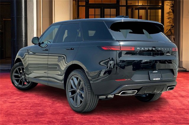 2025 Land Rover Range Rover Sport P360 SE photo 2