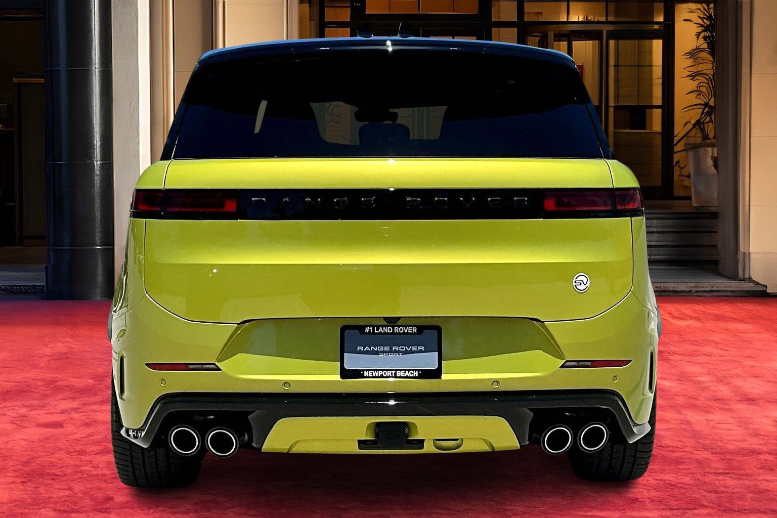 2025 Land Rover Range Rover Sport photo 4