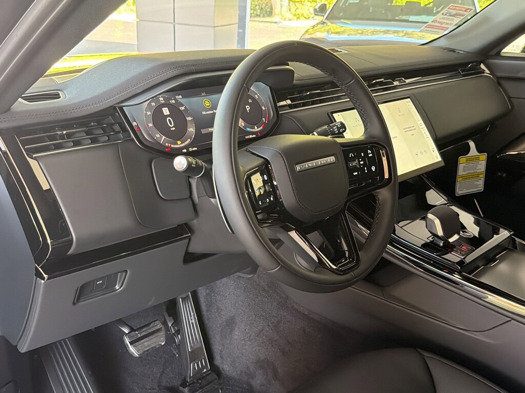 New 2026 Land Rover Range Rover Sport P400 Dynamic SE SUV