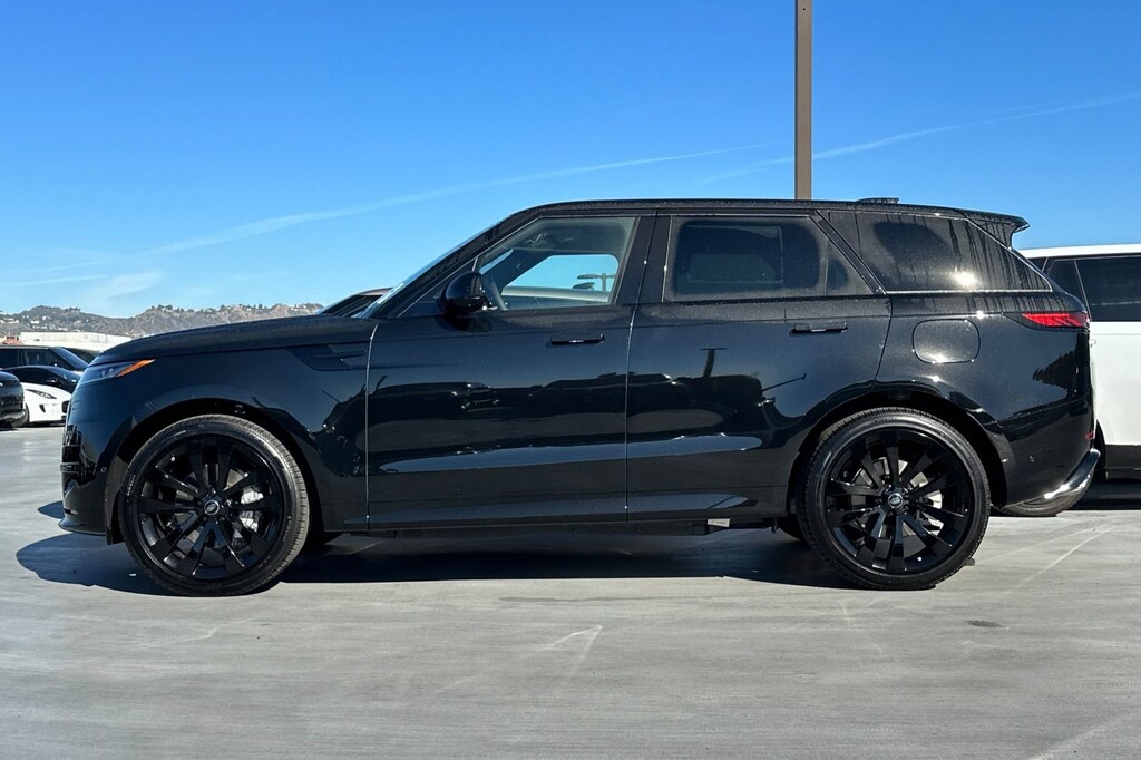 New 2025 Land Rover Range Rover Sport P460 Dynamic SE SUV