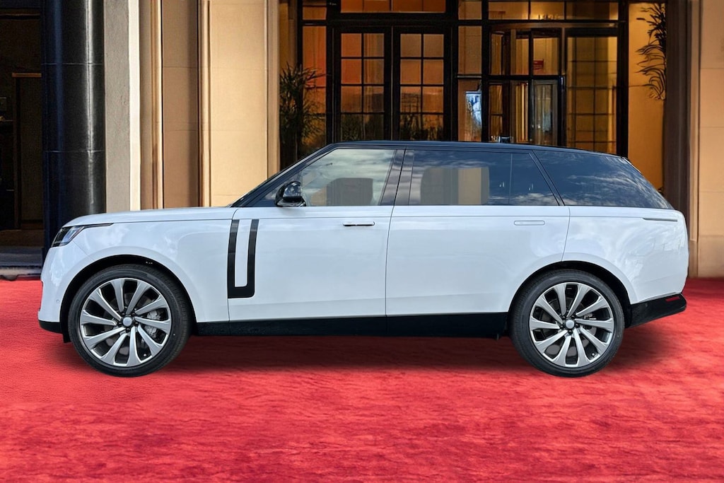 New 2025 Land Rover Range Rover P530 SE 7 Seat SUV