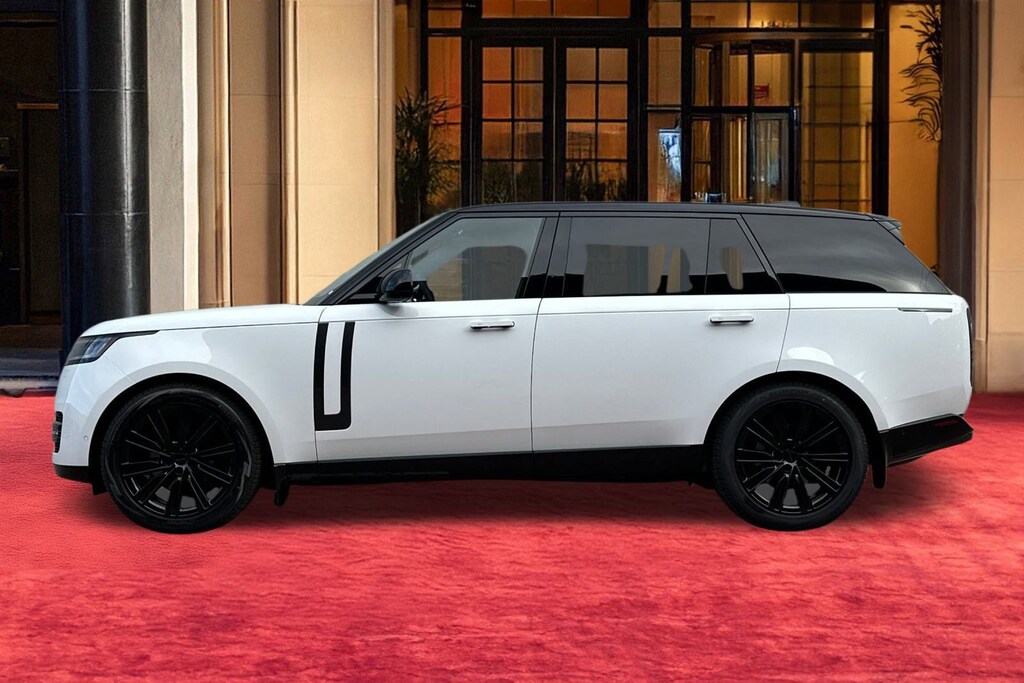 New 2026 Land Rover Range Rover P400 SE 7 Seat SUV